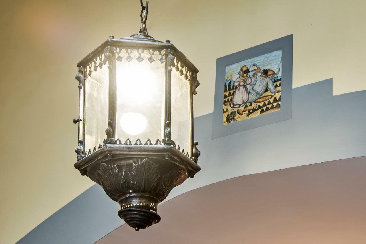 Il Teatro Di Nerone Apartamento Nápoles Exterior foto